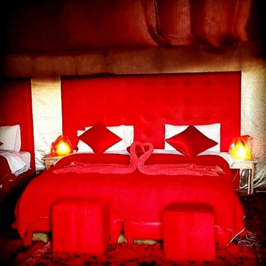 Desert Lover'S Luxury Camp Merzouga Dış mekan fotoğraf