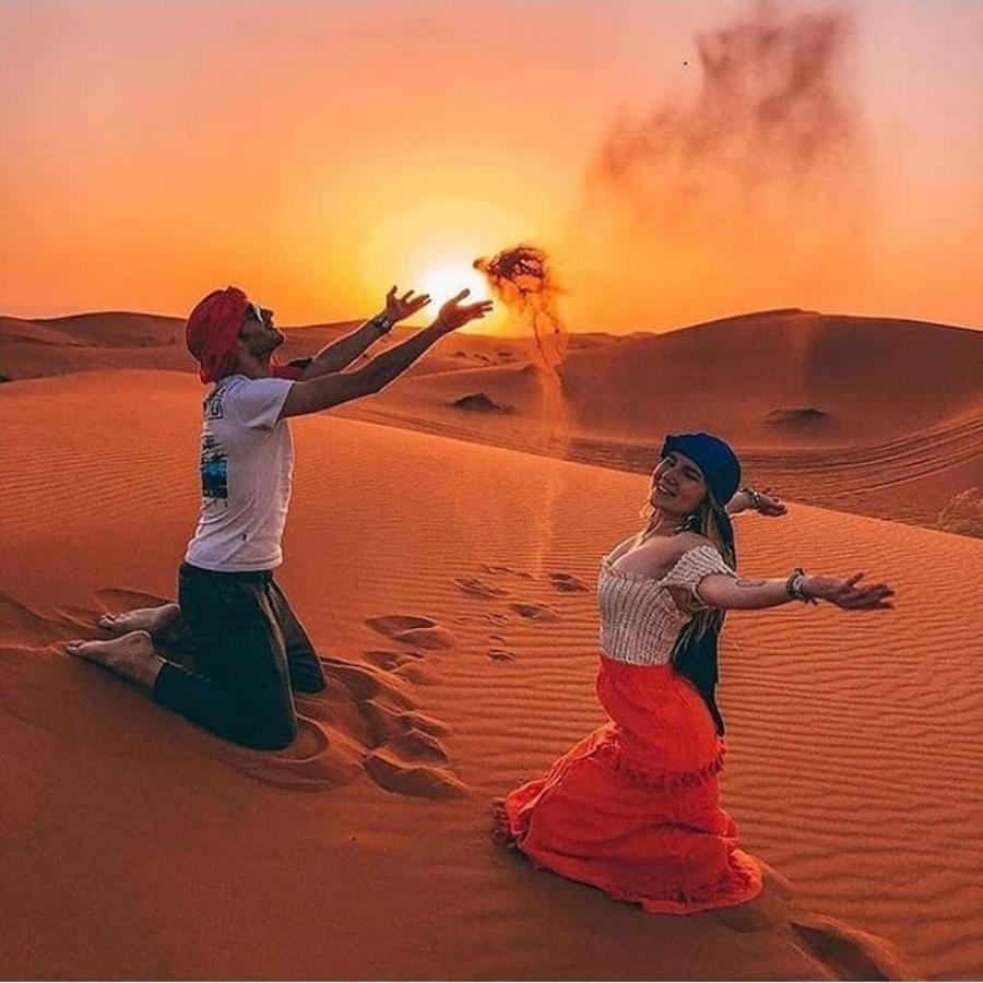 Desert Lover'S Luxury Camp Merzouga Dış mekan fotoğraf