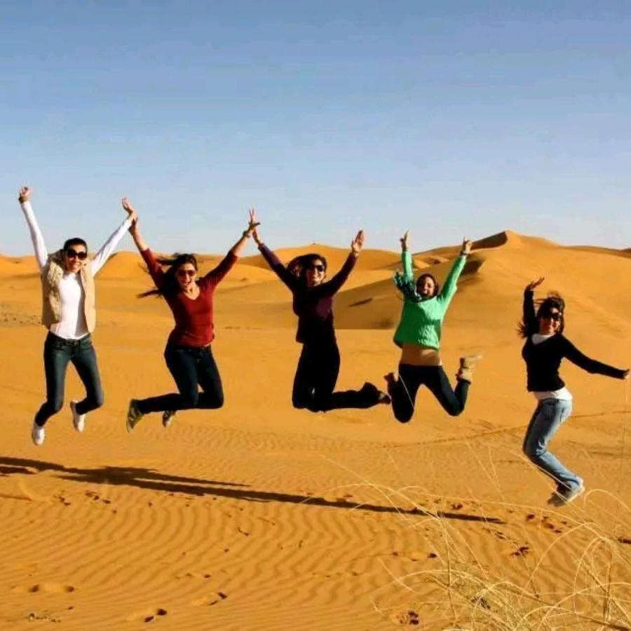 Desert Lover'S Luxury Camp Merzouga Dış mekan fotoğraf